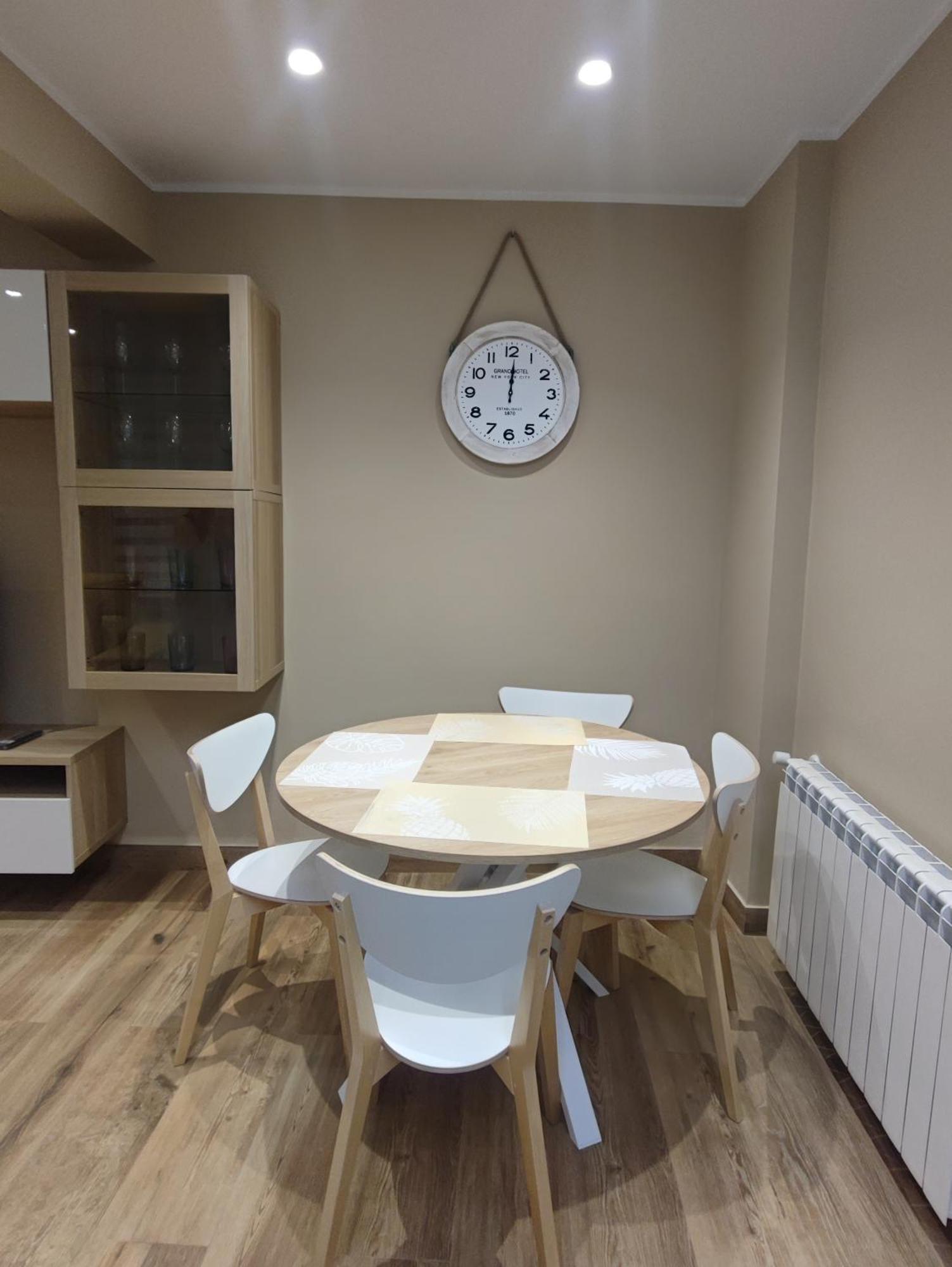 Apartamento Gael- Plaza Espana Avilés Exterior foto